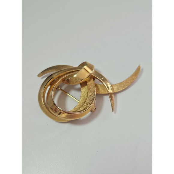 *Sale* Trifari with crown vintage brooch - Picture 8 of 10